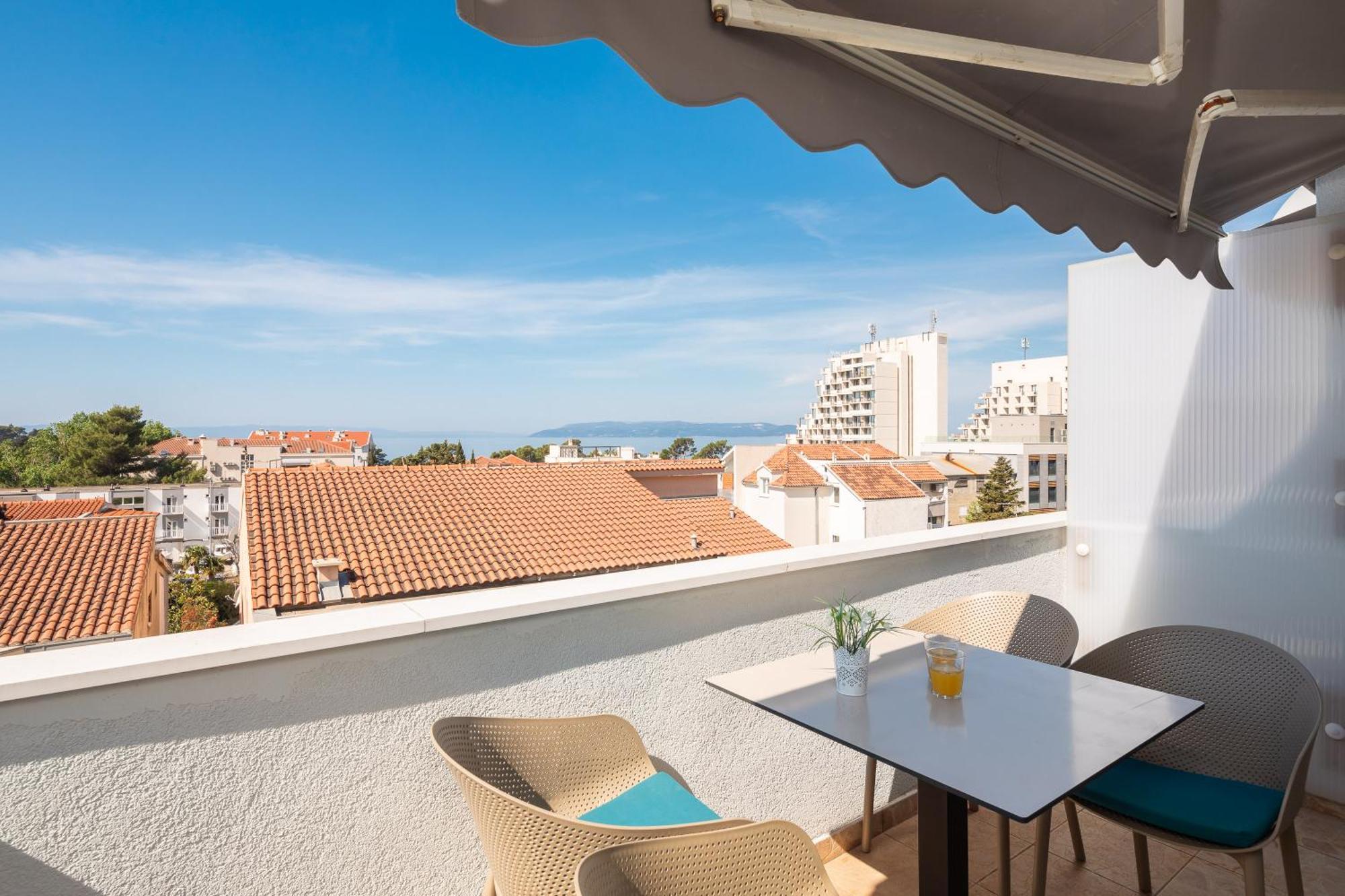 Apartments Near Central Beach With Free Parking Makarska Extérieur photo
