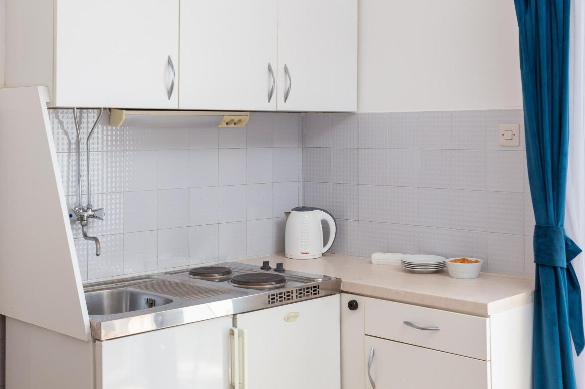 Apartments Near Central Beach With Free Parking Makarska Chambre photo